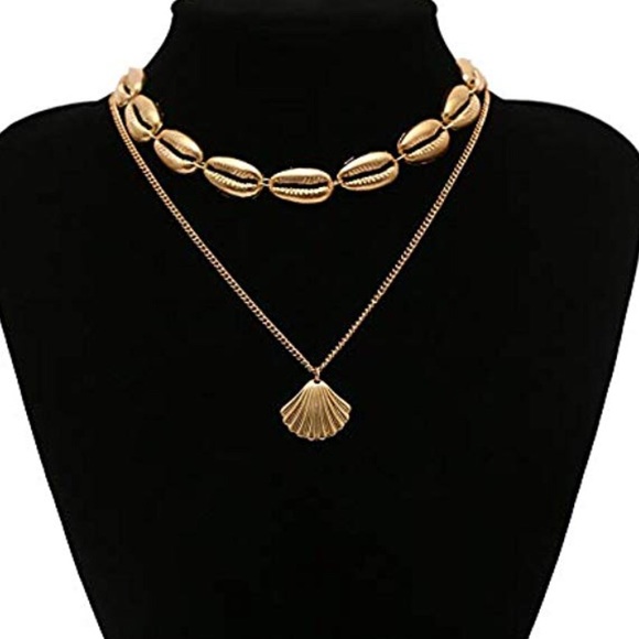 Gold layered shell choker - Picture 4 of 5
